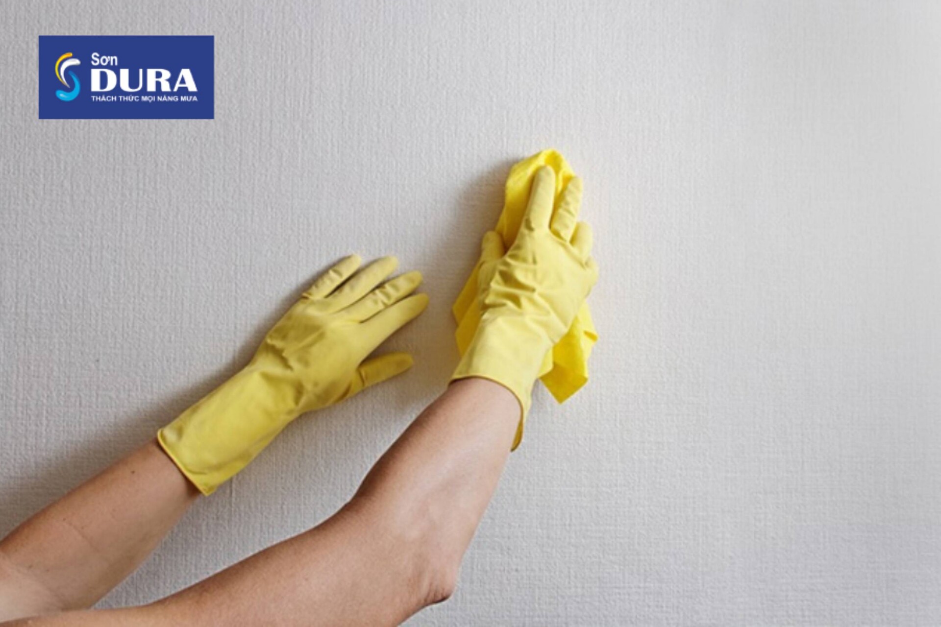 Chuẩn bị bề mặt thật kỹ trước khi sơn giả bê tông